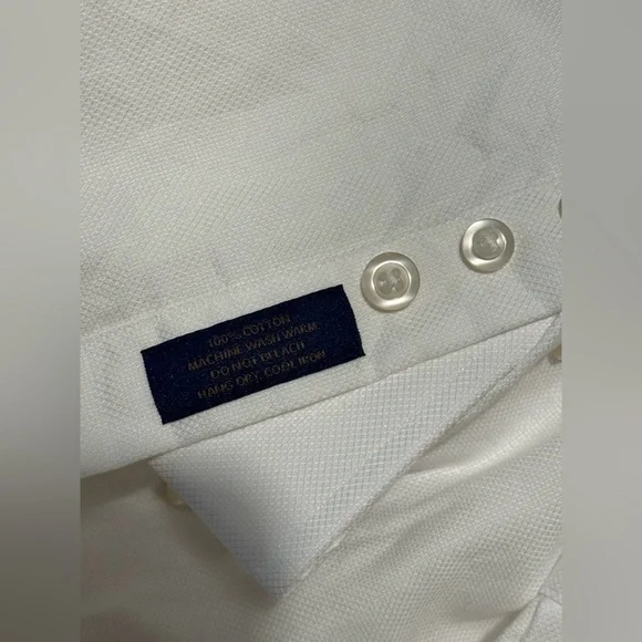 David Donahue White Dress Shirt. 34/35 Sleeves. 17.5 Neck. Trim Fit. - Picture 12 of 12